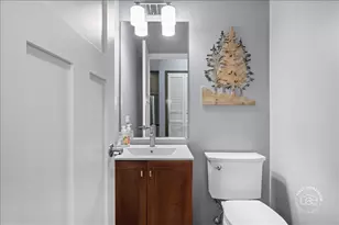 808 S Van Buren St, Batavia, IL 60510 - Photo 14