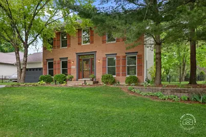 808 S Van Buren Street, Batavia, IL 60510 - Photo 2