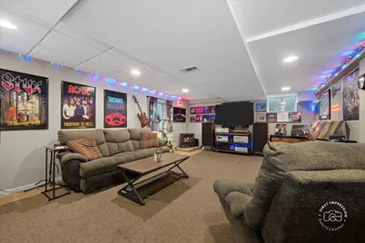 808 S Van Buren Street, Batavia, IL 60510 - Photo 24