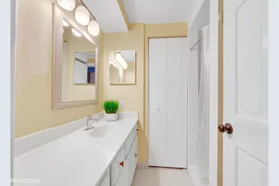 1621 Mission Hills Road #108, Northbrook, IL 60062 - Photo 8