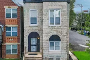 209 S Albany Ave, Chicago, IL 60612 - Photo 1