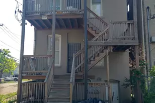 209 S Albany Ave, Chicago, IL 60612 - Photo 12