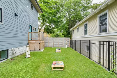 4727 N Kiona Avenue, Chicago, IL 60630 - Photo 38