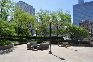 10 E Ontario St, Chicago, IL 60611 - Photo 20