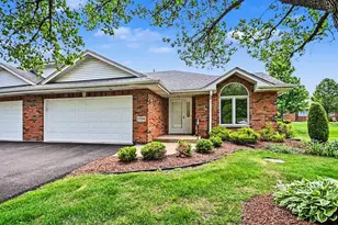 27114 S Quiet Oak Ln, Crete, IL 60417 - Photo 2