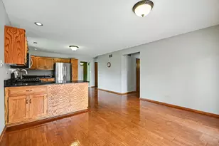 27114 S Quiet Oak Ln, Crete, IL 60417 - Photo 8