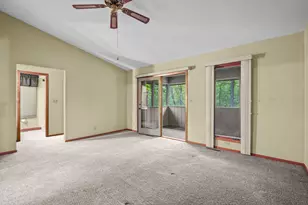 10876 Crockett Rd, Roscoe, IL 61073 - Photo 20