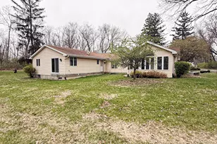 1599 E 2700 North Rd, Clifton, IL 60927 - Photo 1