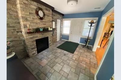 7304 W 108th Street, Worth, IL 60482 - Photo 14