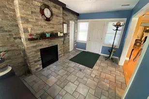 7304 W 108th St, Worth, IL 60482 - Photo 14