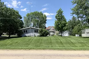 617 S Linn St, Shannon, IL 61078 - Photo 36