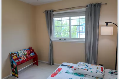 4481 W Butternut Lane, Waukegan, IL 60085 - Photo 14
