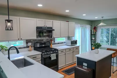 4481 W Butternut Lane, Waukegan, IL 60085 - Photo 12