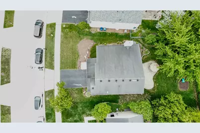 4481 W Butternut Lane, Waukegan, IL 60085 - Photo 38