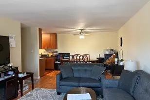 8905 N Knight Ave, Des Plaines, IL 60016 - Photo 4
