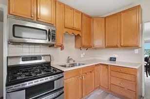 134 S 16th Ave, Maywood, IL 60153 - Photo 8