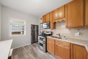 134 S 16th Ave, Maywood, IL 60153 - Photo 6