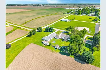 311 E McKinley Avenue, Deer Creek, IL 61733 - Photo 26