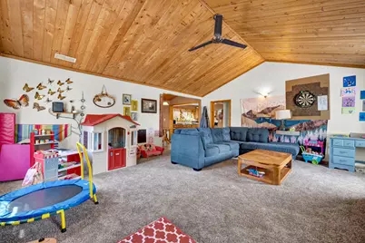 311 E McKinley Avenue, Deer Creek, IL 61733 - Photo 2