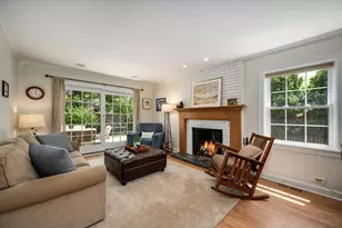 1367 Sanford Ln, Glenview, IL 60025 - Photo 20