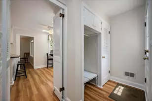 1367 Sanford Ln, Glenview, IL 60025 - Photo 18