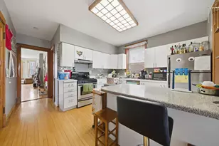 3531 N Oakley Ave, Chicago, IL 60618 - Photo 16