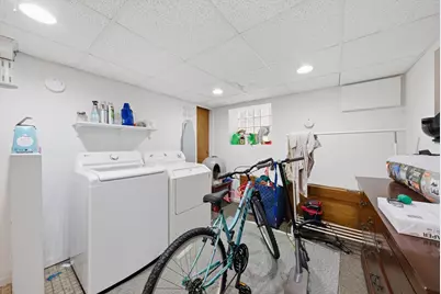 3531 N Oakley Avenue, Chicago, IL 60618 - Photo 32
