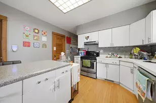 3531 N Oakley Ave, Chicago, IL 60618 - Photo 18