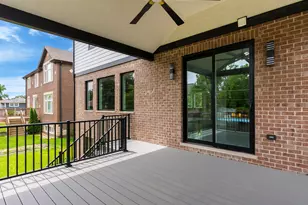 10441 S 83rd Ave, Palos Hills, IL 60465 - Photo 4