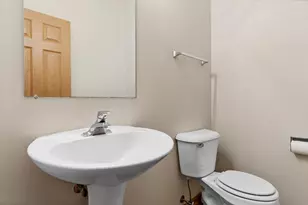 933 Genesee Ct, Naperville, IL 60563 - Photo 12