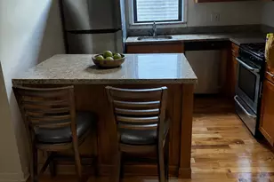 1421 W Huron St, Chicago, IL 60642 - Photo 2