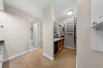 260 E Chestnut Street #4204, Chicago, IL 60611 - Photo 10