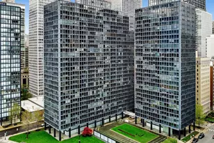 900 N Lake Shore Dr, Chicago, IL 60611 - Photo 1