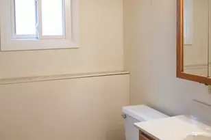 921 S Iowa Ave, Addison, IL 60101 - Photo 24