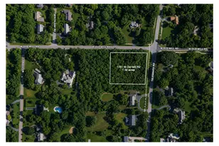 1151 W Old Ml Rd, Lake Forest, IL 60045 - Photo 1