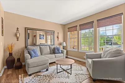 483 Glover Drive, North Aurora, IL 60542 - Photo 8