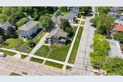 27 N Lincoln Street, Batavia, IL 60510 - Photo 4