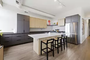2101 W Rice St, Chicago, IL 60622 - Photo 14
