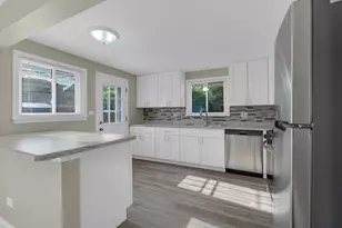 9272 N Home Terrace, Des Plaines, IL 60016 - Photo 6