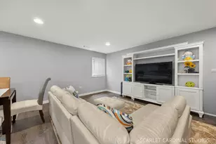 2239 Hillsboro Ln, Naperville, IL 60564 - Photo 30