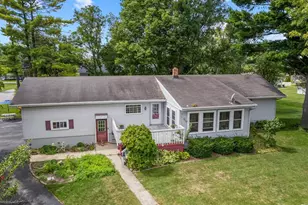 210 S Ben St, Plano, IL 60545 - Photo 2