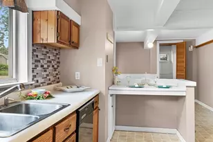 210 S Ben St, Plano, IL 60545 - Photo 28