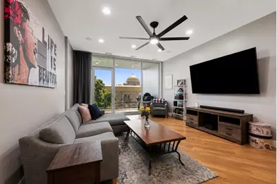 2242 W Chicago Avenue #301, Chicago, IL 60622 - Photo 4