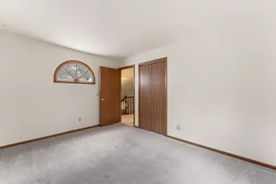 2456 Bridgewater Drive, Woodstock, IL 60098 - Photo 28