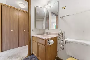 2456 Bridgewater Dr, Woodstock, IL 60098 - Photo 16