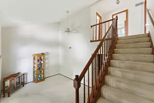 2456 Bridgewater Dr, Woodstock, IL 60098 - Photo 10