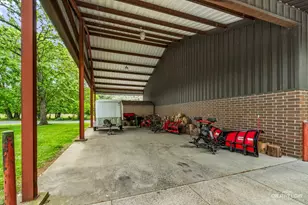 49W693 Hinckley Rd, Big Rock, IL 60511 - Photo 58