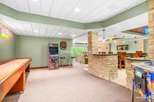 49W693 Hinckley Rd, Big Rock, IL 60511 - Photo 36