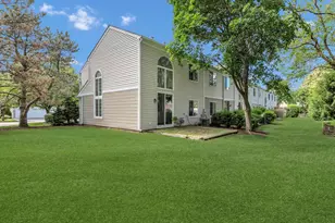 1511 Spaulding Rd, Bartlett, IL 60103 - Photo 18