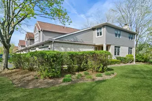 625 N Walden Dr, Palatine, IL 60067 - Photo 20
